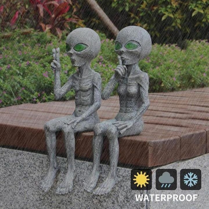 Summer Hot Sale 50% OFF - Alien Solar Lamp Statue Set Garden Decoration(Buy 2 Free Shipping)