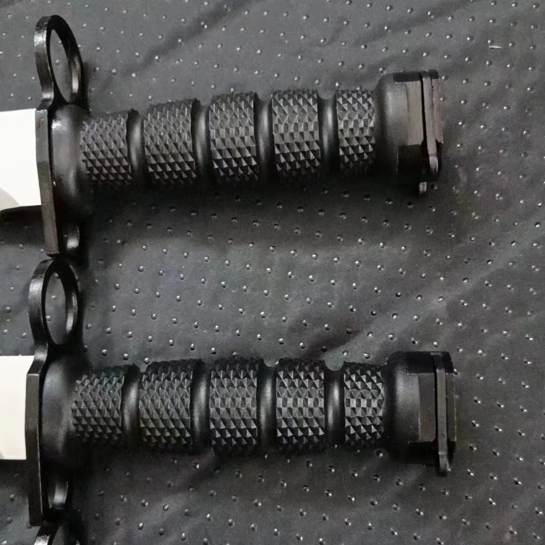 Pioneer Multifunctional Outdoor Adventure Tactical Knife