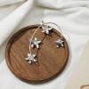 Vintage Crystal Butterfly Flower Ear Cuffs 2pcs Non-Pierced Sparkling Iced Out Rhinestone Butterfly Cartilage Climber Ear Wrap Prom Party Festival Ear Jewelry for Women