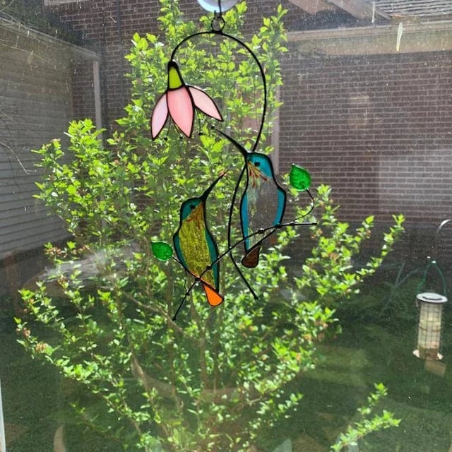 🔥Handmade Stained Hummingbird Suncatcher