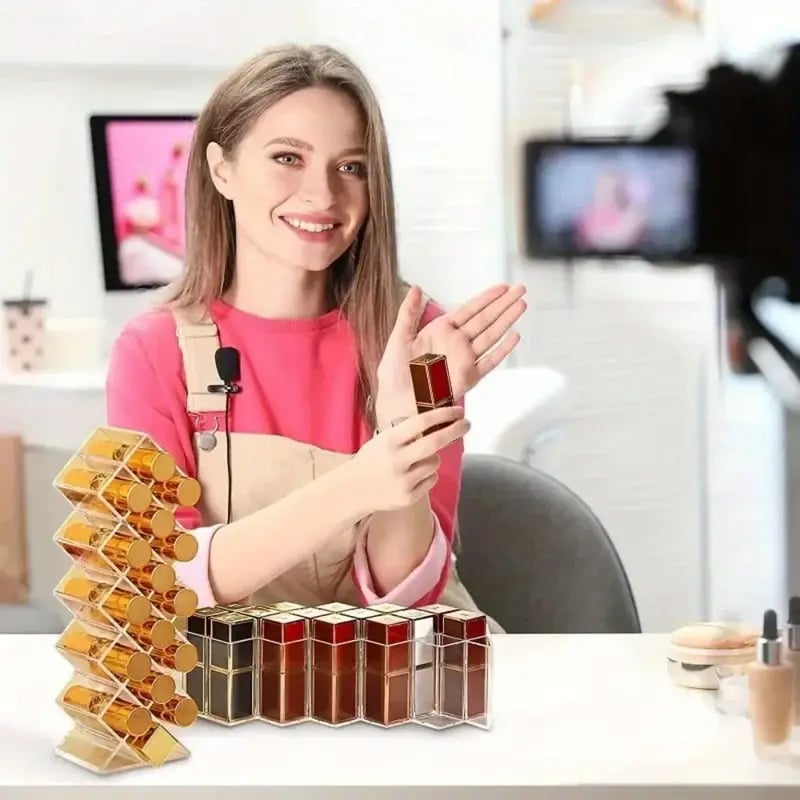 💥LAST DAY SALE 50% OFF💥Stackable Fish Shape Lipstick Tower⚡BUY 2 FREE SHIPPING