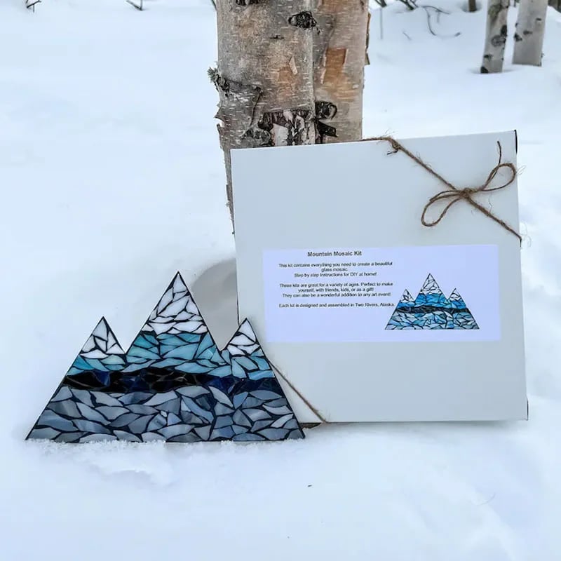 🔥Last Day 70 % OFF~Mountain Range Glass Mosaic DIY Kit
