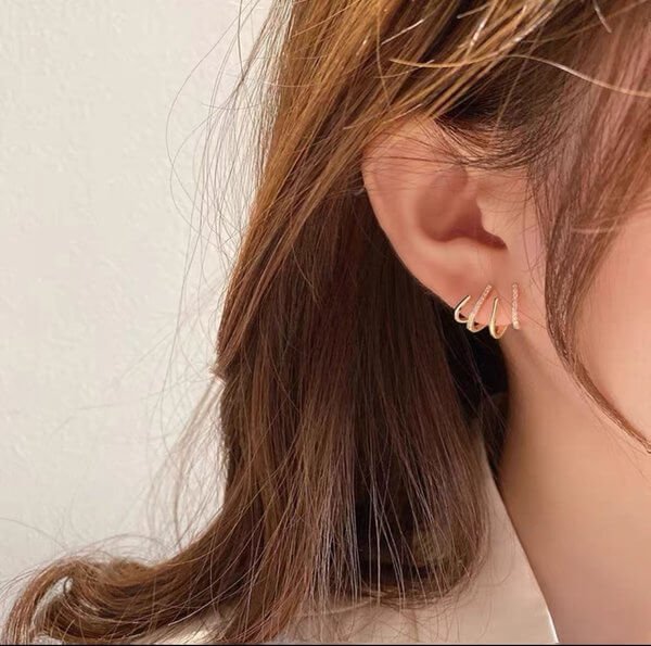 (🎅Christmas Hot Sale- 49% OFF) Shiny Crystal Earrings- Buy 2 Free Shipping