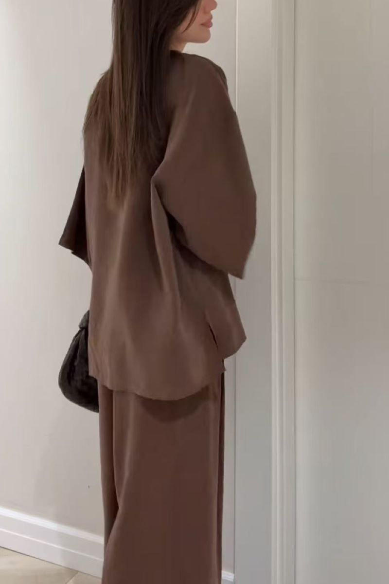 Women's V-neck button cotton and linen casual suit