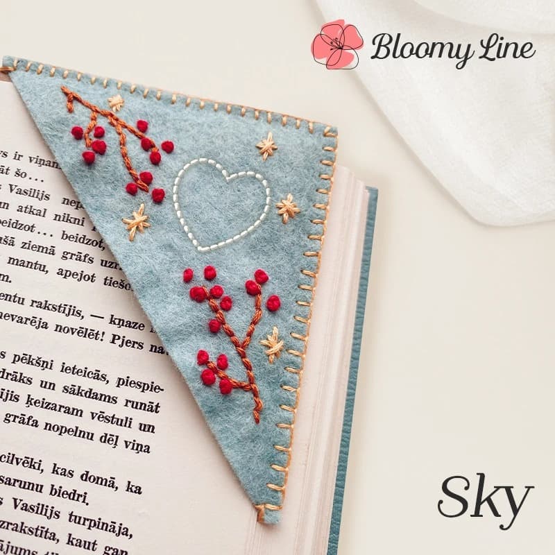 🔥Last Day Promotion 70% OFF💥Personalized Hand Embroidered Corner Bookmark (New)