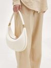 Medium Moon Bend Bag. Women’s Luna Bag