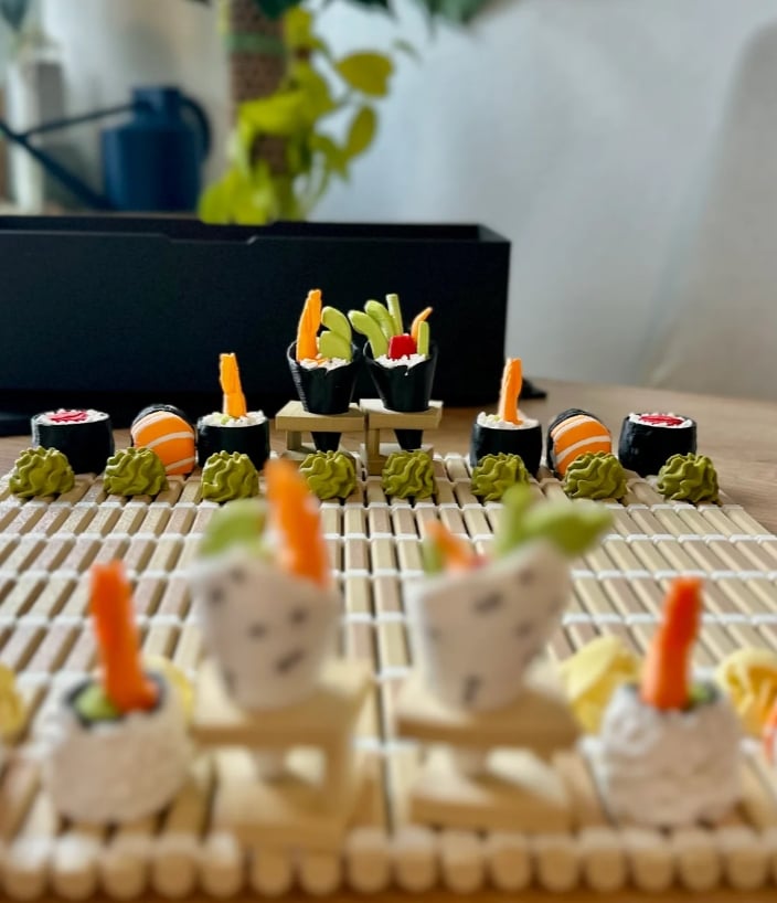 🍣 The Sushi Gambit - The Sushi Themed Chess Set♟️
