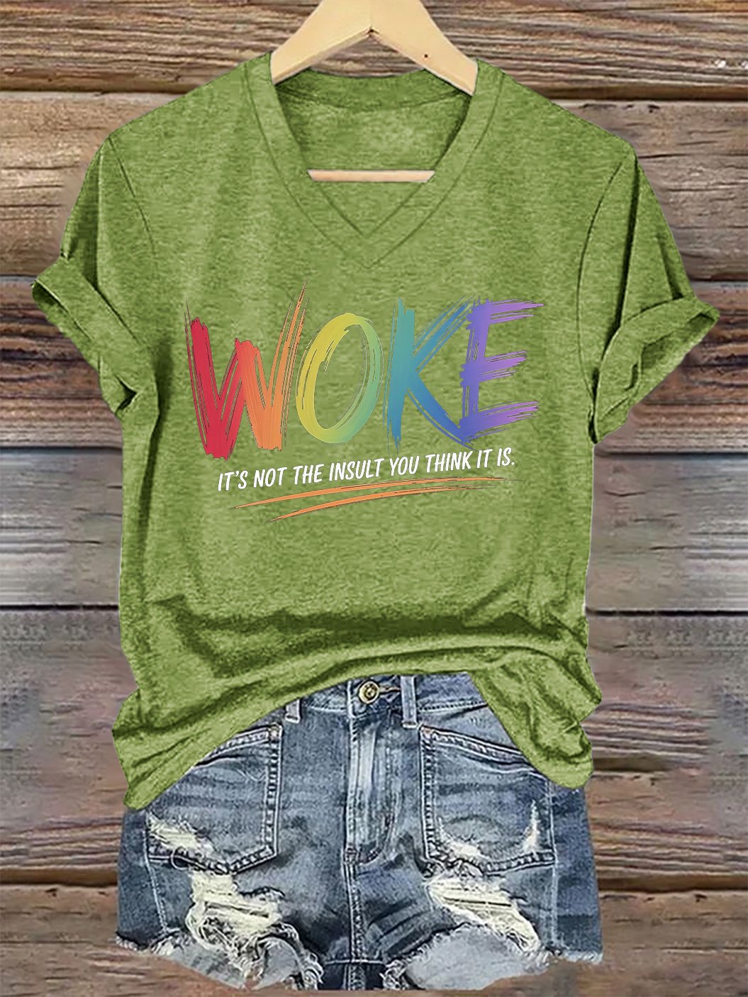 V-Neck Retro Woke It's Not The Insult You Think It Is Print T-Shirt