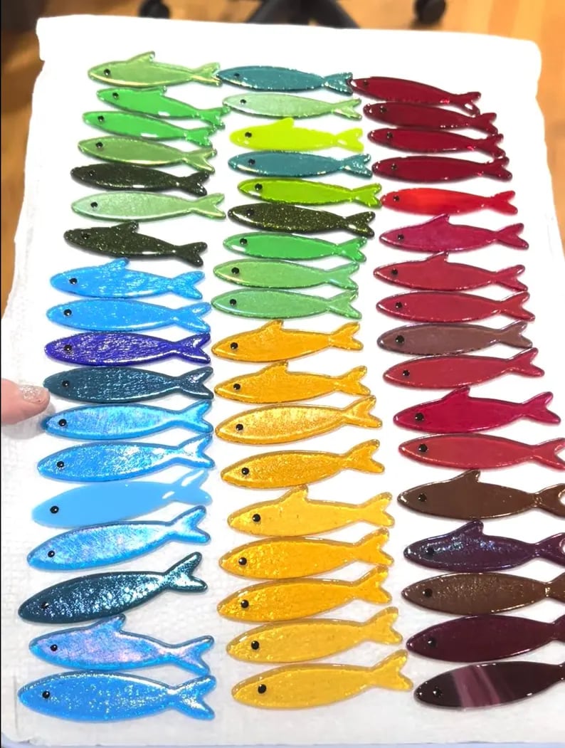🔥LAST DAY🐟️Handmade Stained Glass Sardine Suncatcher!