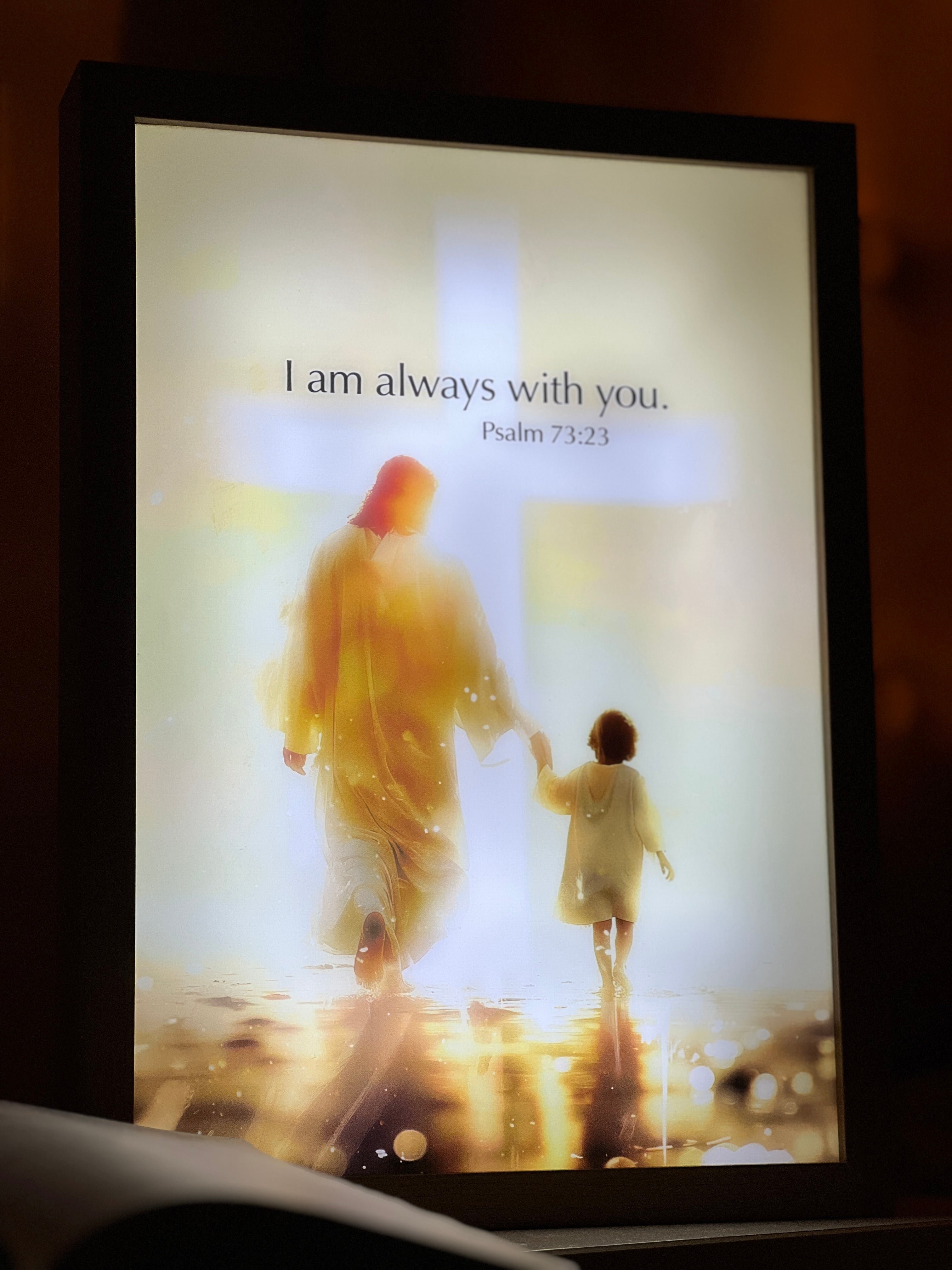 🔥Last 4 hours Sale: Save 60%- ✝🙏He Is With Me -- The Jesus Lamp