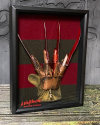 🎃Halloween Early Sale 50% OFF🔥Freddy's Glove Shadow Box Display - Creepy Decor