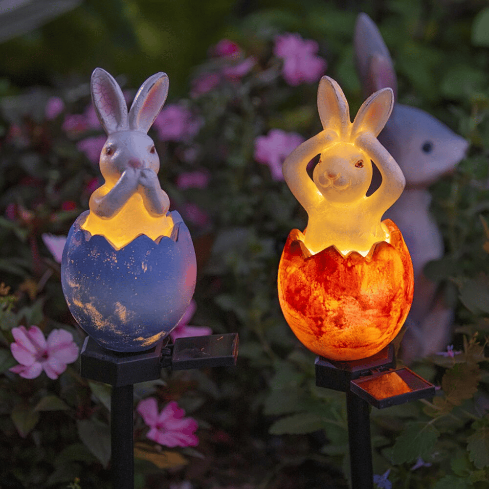 Easter Broken Shell Rabbit Lawn Light🐰