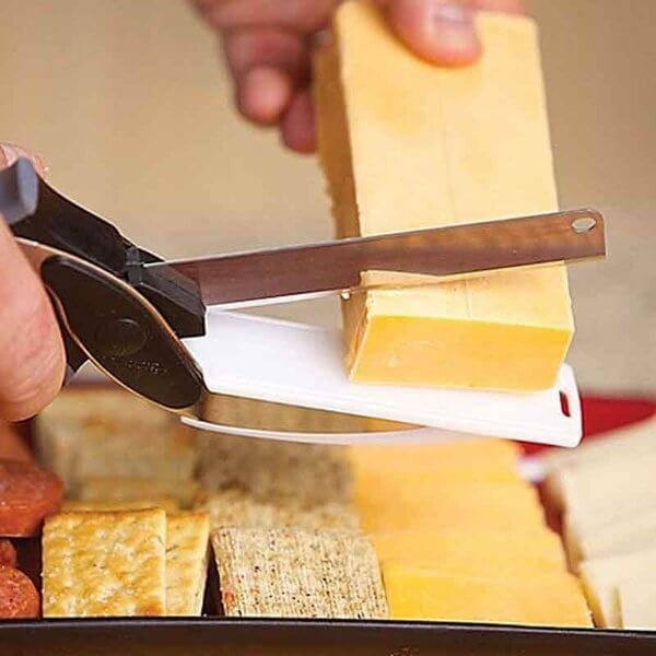 2-in-1 Knife and Built-in Cutting Board Food Chopper--🔥🔥(Last Day Promotion - Save 66% OFF)