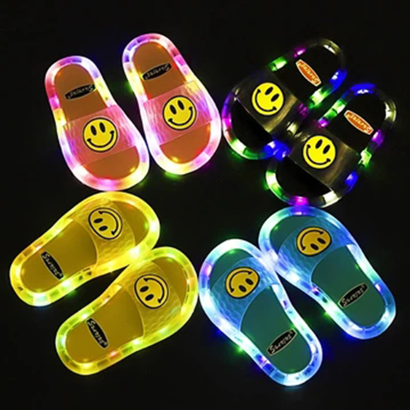 SMILE LED LIGHT SOFT BASE SLIPPER (🔥BUY 2 🔥FREE SHIPPING🔥)