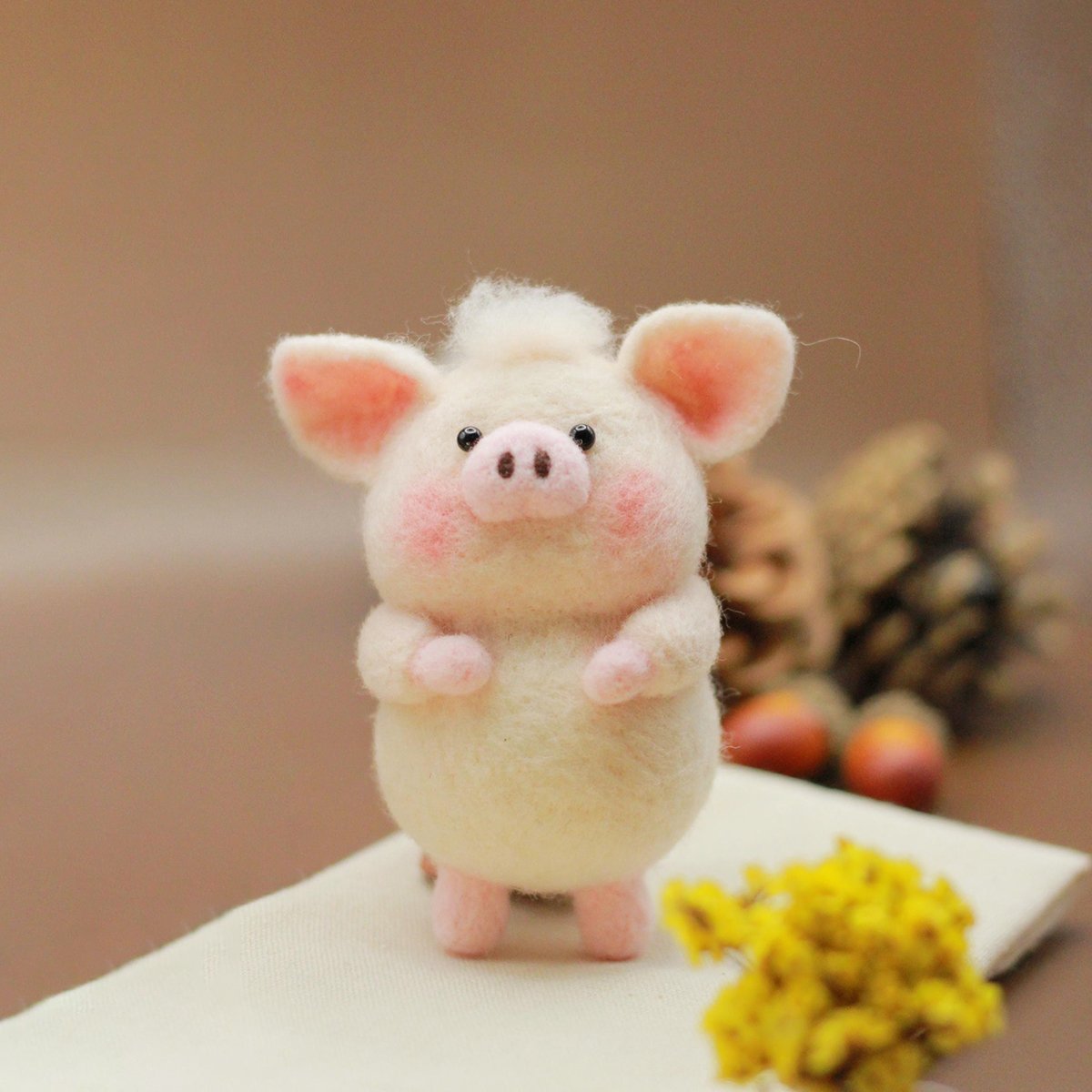 💖Cute Handmade Felt Pig