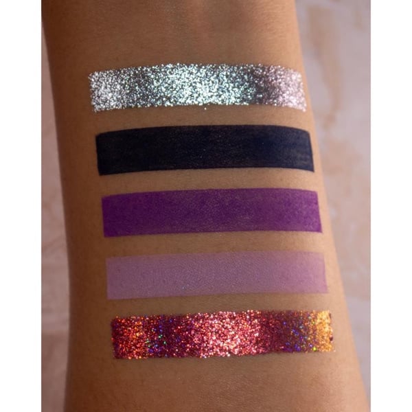 🔥Last Day 50% OFF🖤Gothic-style Halloween Vamp Magnetic Palette👁