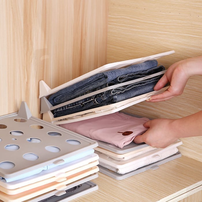 (🎅EARLY CHRISTMAS SALE-49% OFF) Clothes Organizer Tray🎁Buy 4 Free Shipping