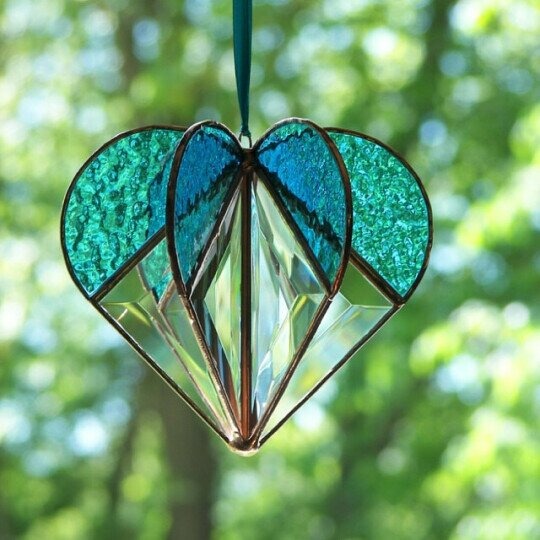 (🔥Last Day Promotion - 50%OFF) Stained Heart-shaped Suncatcher-Buy 3 Get Extra 20% OFF