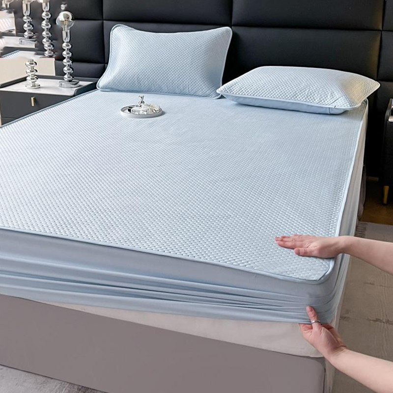 (🔥Big Sale)Retractable Summer Ice Silk Fitted Sheet / Quick Cooling Bed Cover