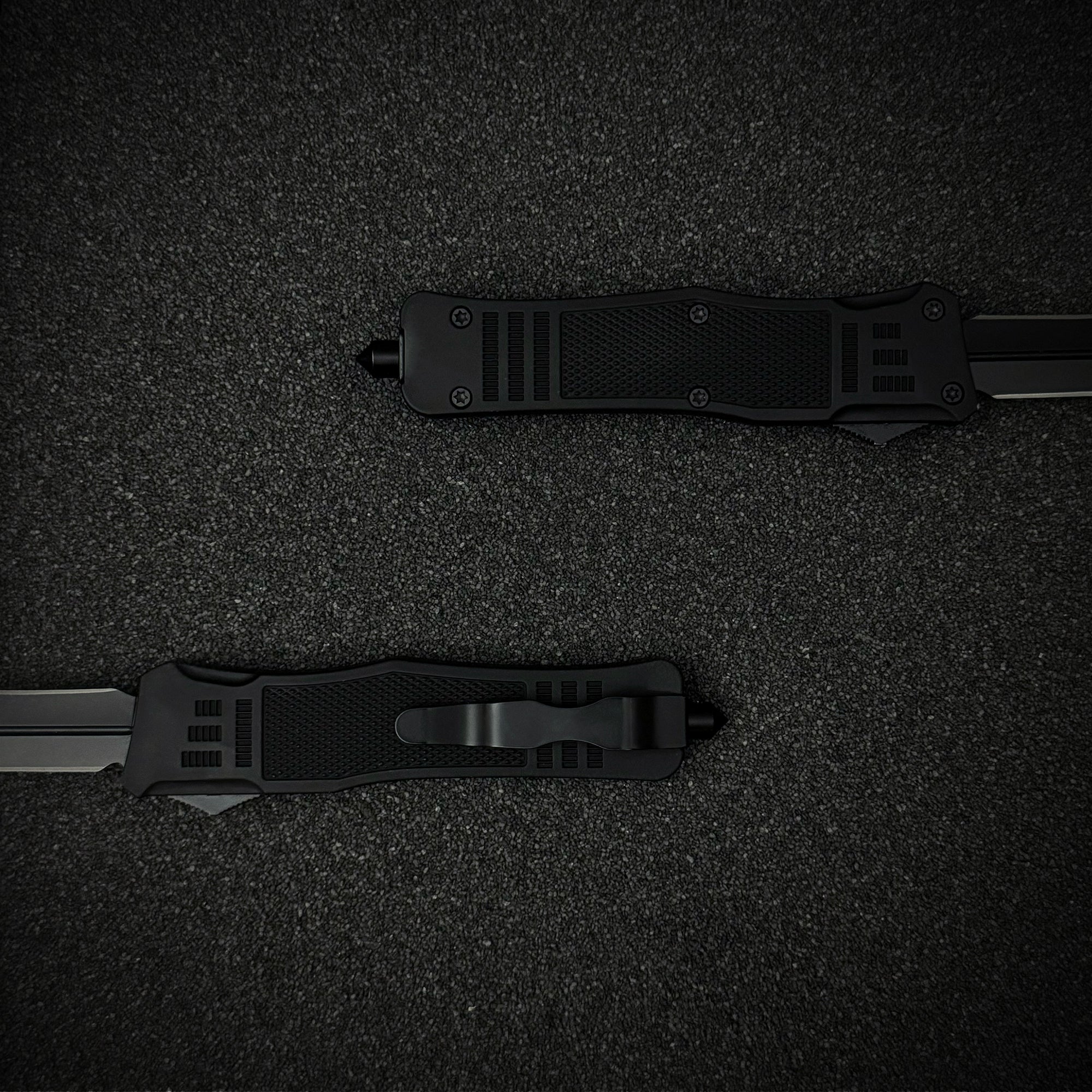 Blackout Strike knife