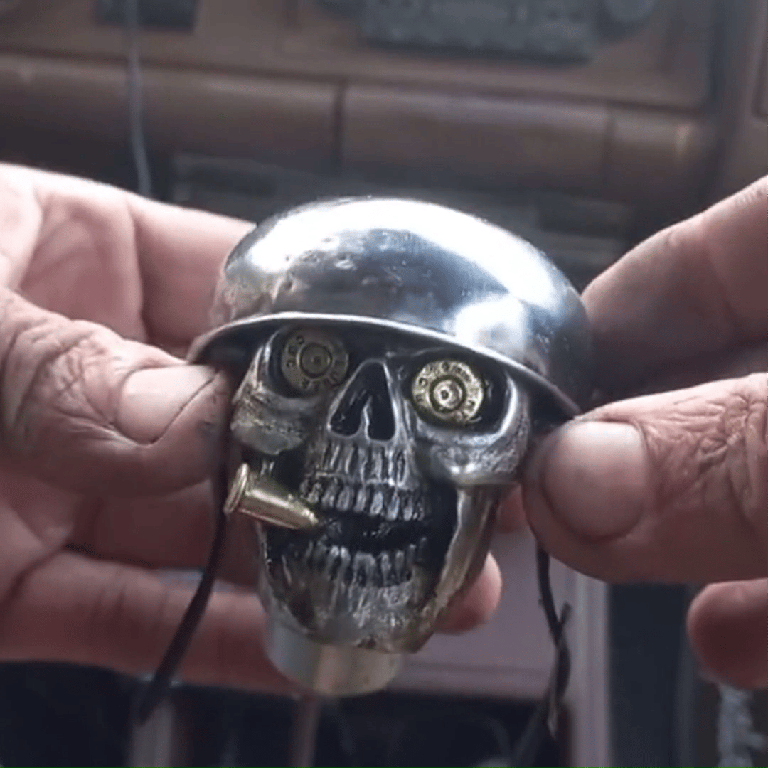 Limited Edition Skull Soldier Grip - Handcrafted Gear Knob