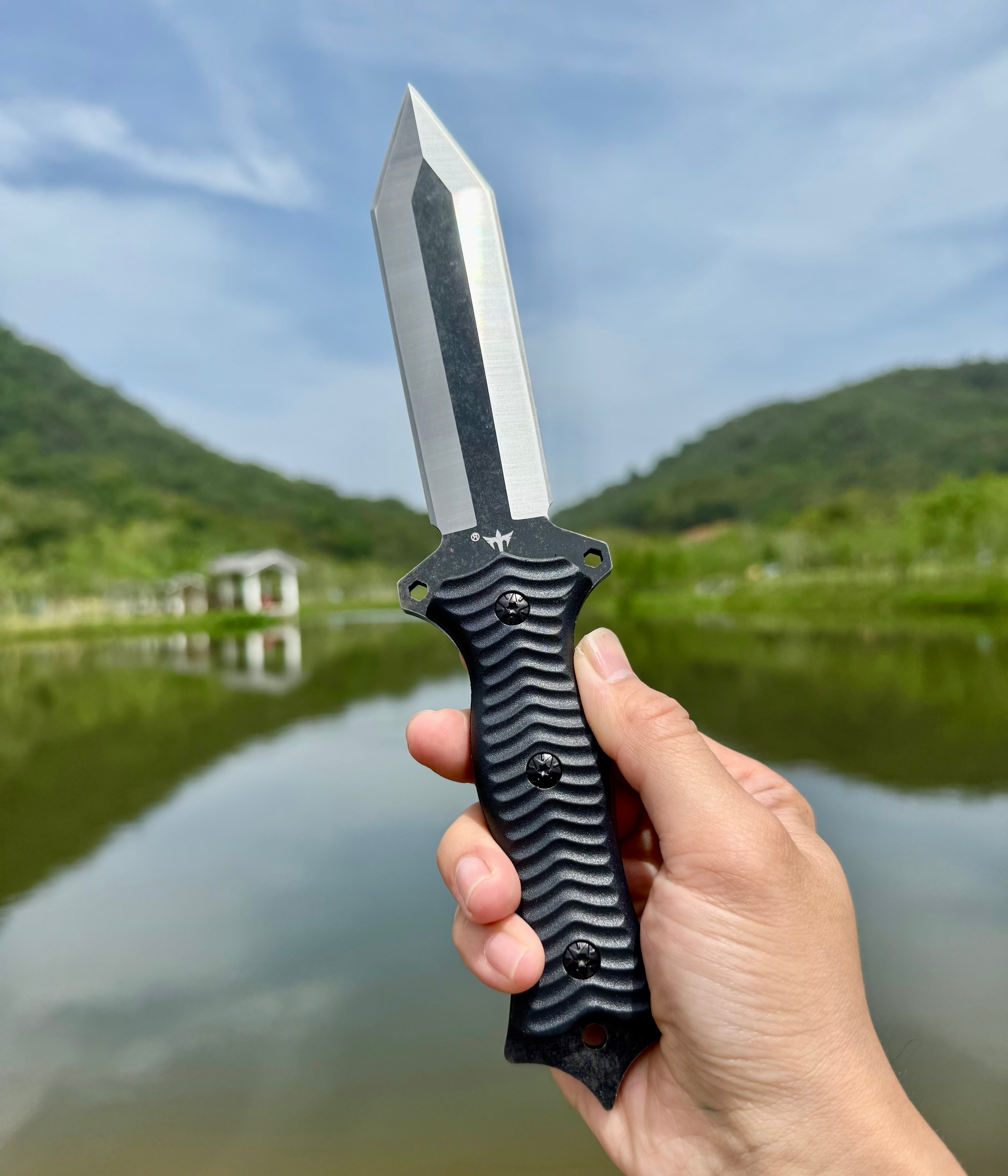 The Priest Hunting Knife