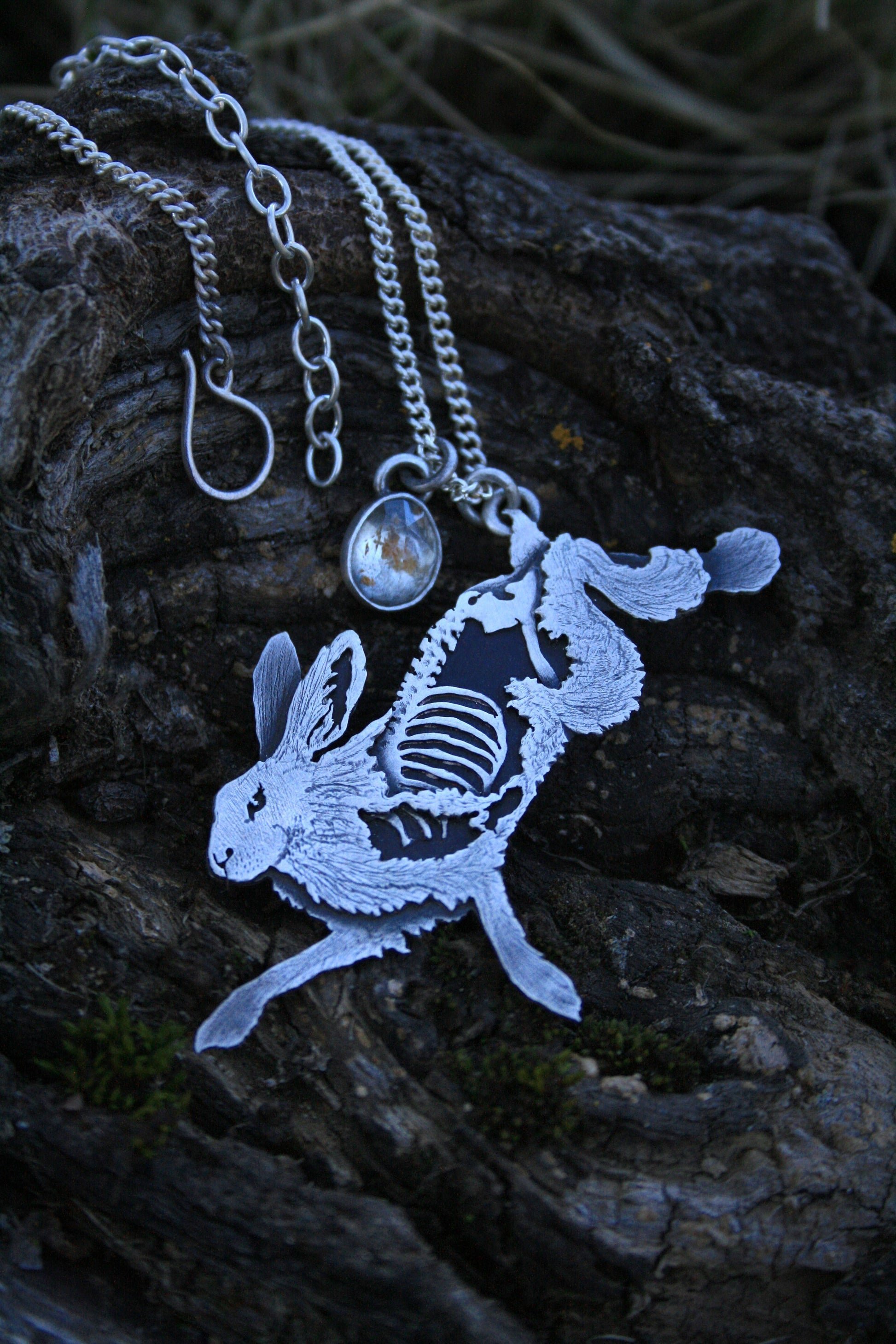 🔥Last Day 50% OFF - Ribcage Crystal Necklace Collection⚡Buy 2 Free Shipping