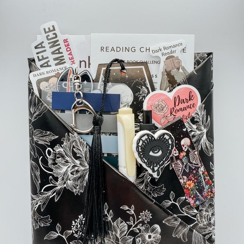 🔥LAST DAY 50% OFF-Gothic Blind Date with a Book 🎁 Buy 2 Get Free Shipping