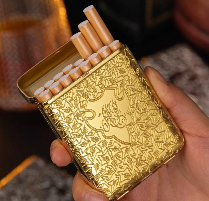 Retro Peaky Blinders Cigarette Case Hand-Carved Shelby