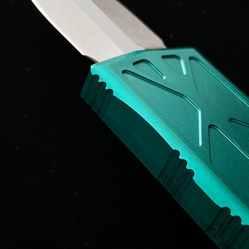 Flying Fish OTF Mini Knife