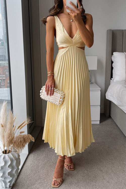 🔥Last Day Promotion 50% OFF🔥Pleated Cutout Maxi Dress