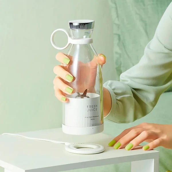 🔥LAST DAY - SAVE 50% OFF🔥FreshJuice-Portable Mini Blender