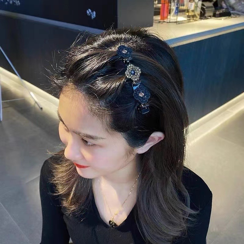 (🔥LAST DAY 68% OFF 🔥)Sparkling Crystal Stone Braided Hair Clips