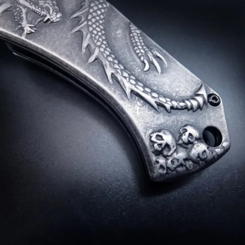 Premium Pocket Knife •