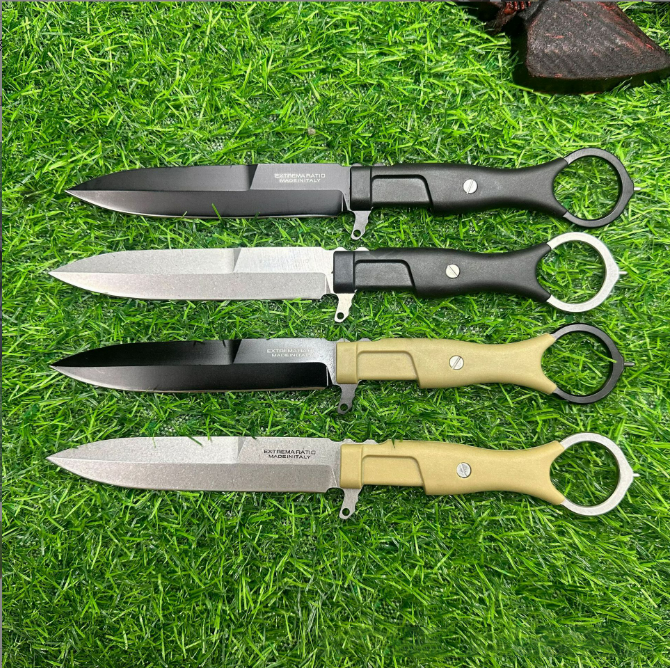 The Misericordia portable outdoor straight tactical survival self-defense knife