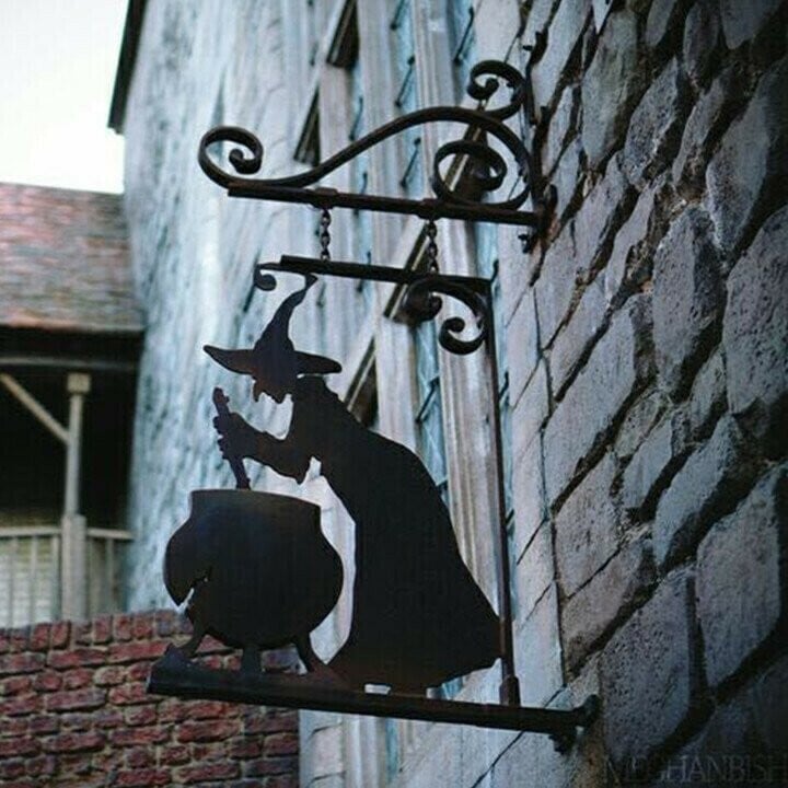 💥Last Day 49%Off💥Leaky Cauldron Metal Sign
