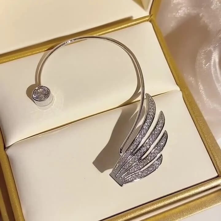 🎁Mother's Day  Promotion 70% OFF-💐Angel wing earrings