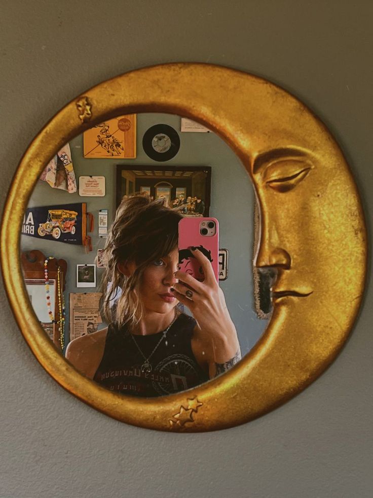 🎁TikTok Last Day Sale - 70% OFF🔥Vintage 90s Witch🌙 Moonseer Mirror✨