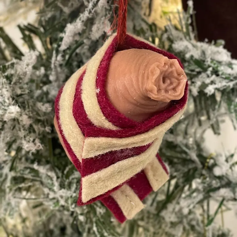 🐷🎄Piggy in a Blanket - Hilarious Christmas Ornament