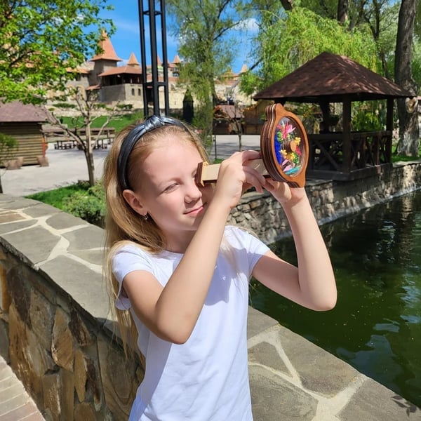 The Best Gift🎁——This Magical Wooden Optical Toy Inspires Children's Unlimited Imagination