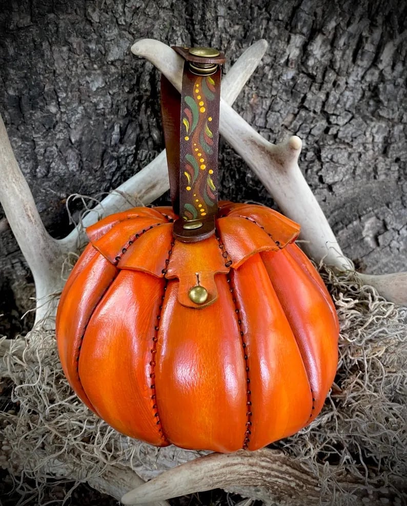 🎁TikTok Last Day Sale - 70% OFF🎃 Pumpkin Leather Foraging Pouch