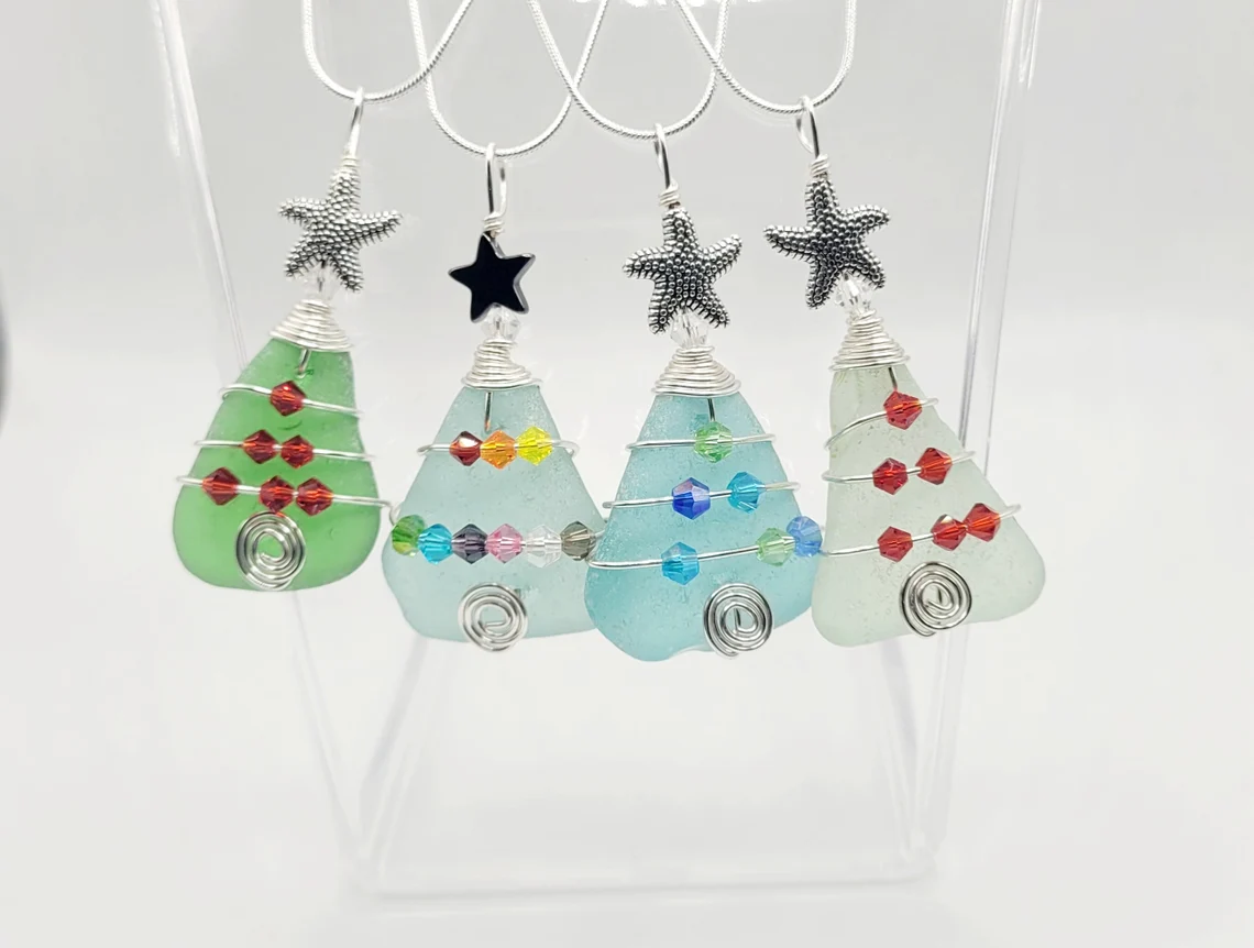 🎄(Christmas Hot Sale - 49% OFF) 100% Handmade Genuine Sea Glass Christmas Tree Necklace