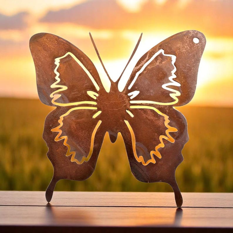 🔥 Celebrate July 4th with 50% OFF! Rusty Iron Garden Animal & Butterfly Stakes – Vintage Metal Yard Decor for Courtyards & Parks
