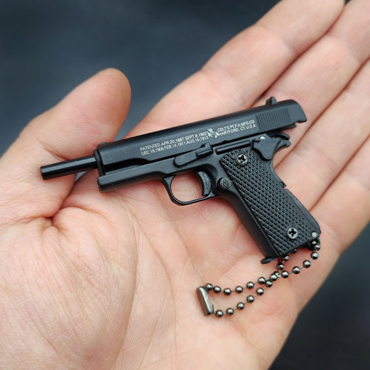 M1911 metal gun model toy keychain gift