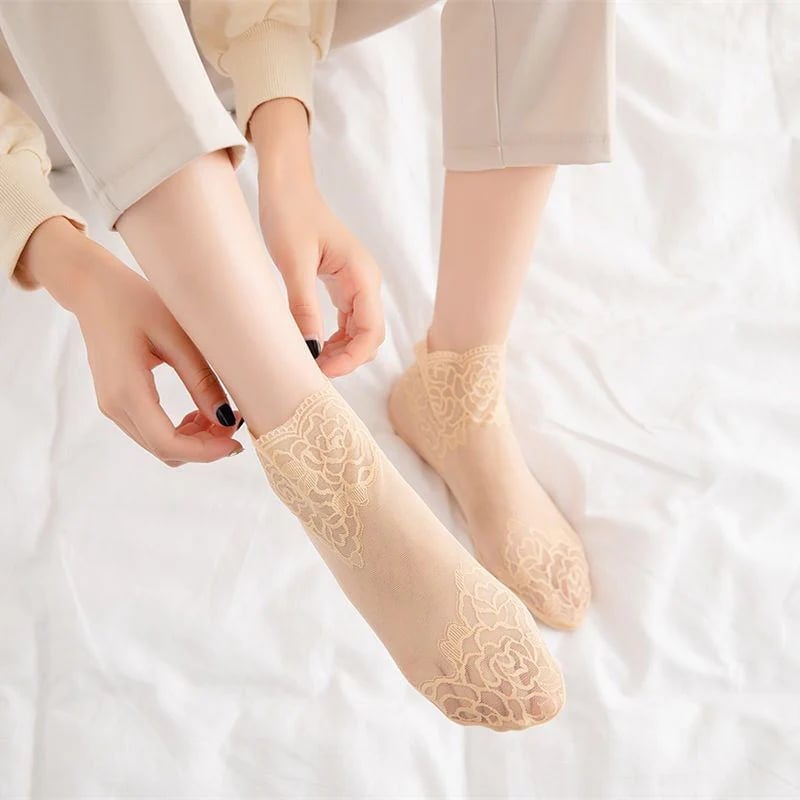 🌹Modische Spitzensocken für Damen