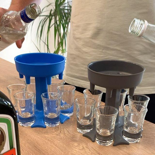 🔥HOT SELLER🔥6 Shot Glass Dispenser and Holder/Carrier Caddy Liquor Dispenser Party Gifts Drinking Games Shot Glasses Get The Party Started Faster!