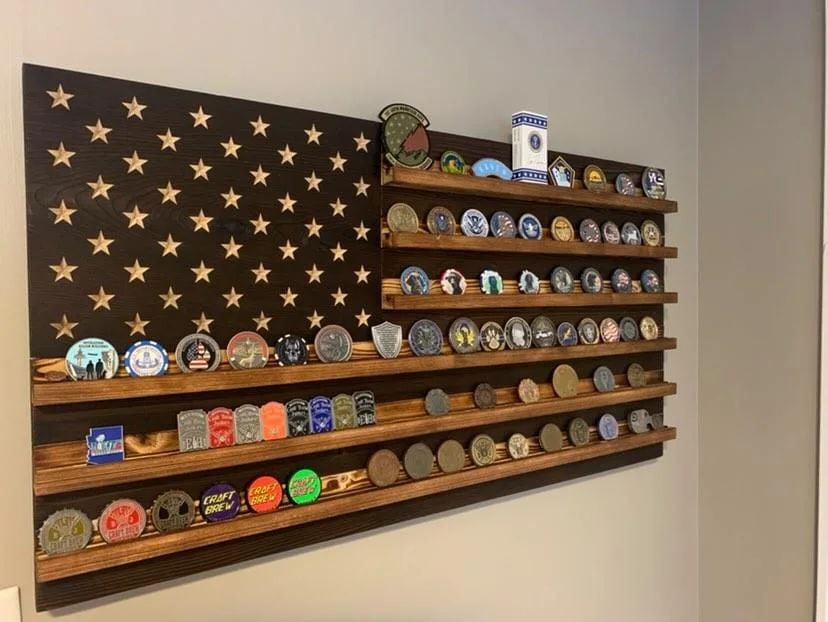 Last Day 50% OFF🔥🔥Handcrafted Wooden Commemorative Coin Display Rack