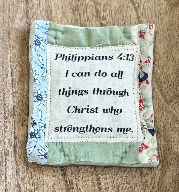🎁Prayer Quilt with cross inside✝️