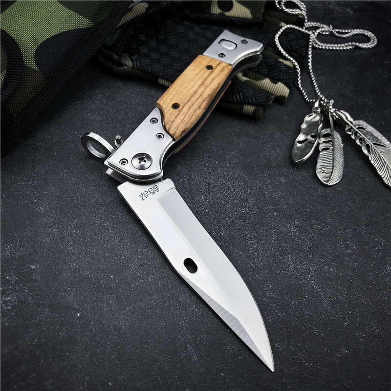 (🔥Last Day Promotion - 50%OFF) Multifunctional Outdoor Folding Knife - Buy 2 Free Shipping