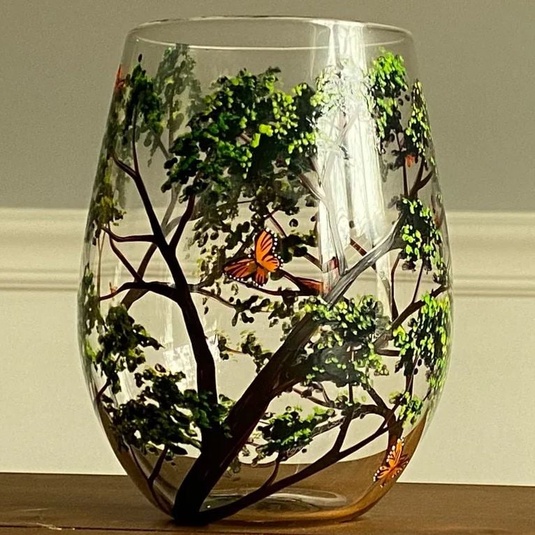 🔥Last Day Promotion - 70% OFF🎁Four Seasons Tree Wine Glasses - Hand Painted Art